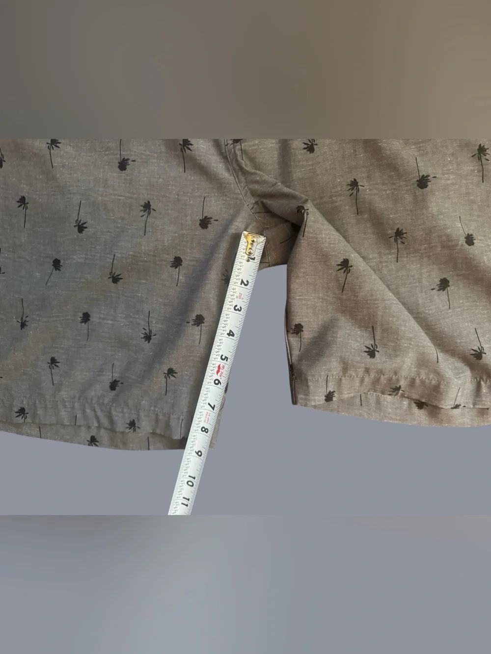 TravisMathew Palm Tree Print Golf Shorts Gray Men’s Size 40 Stretch Performance